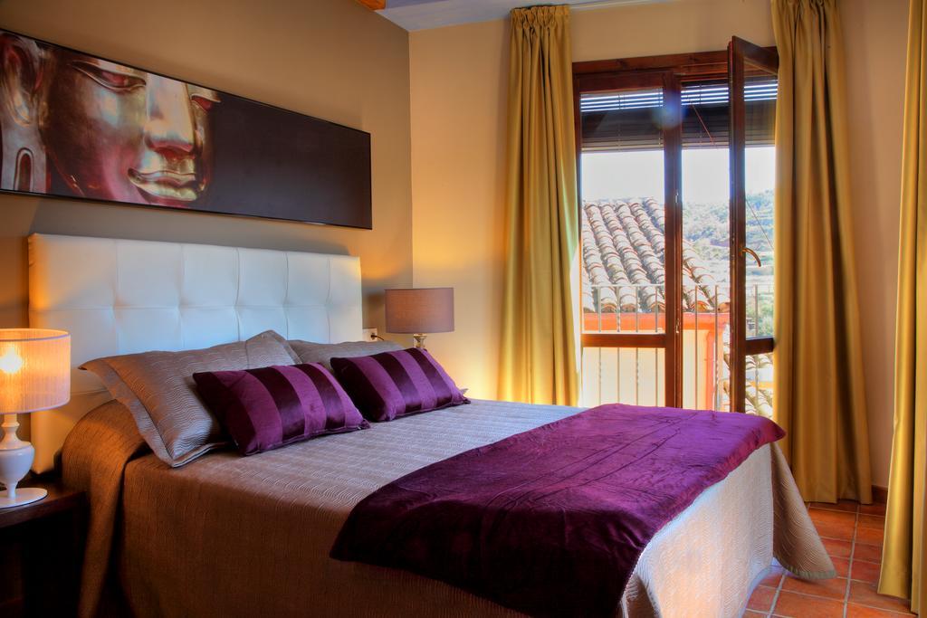 Apartamentos Casa Molinero Buera Luaran gambar