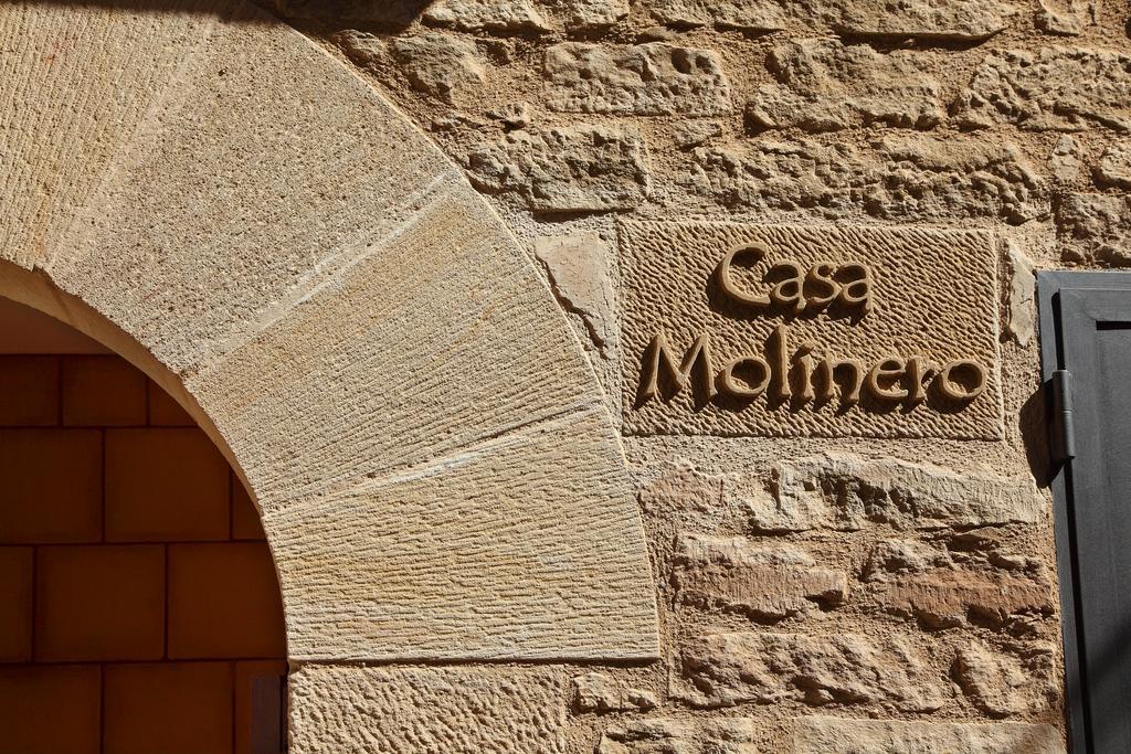 Apartamentos Casa Molinero Buera Luaran gambar